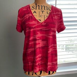 LuckyBrand Vneck T-shirt Medium